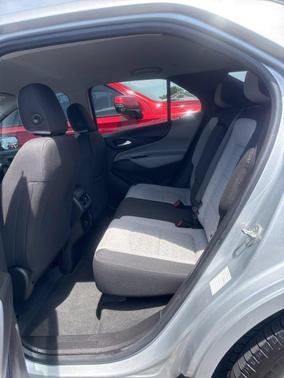 Gray 2022 Chevrolet Equinox 1LT