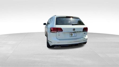 White 2018 Volkswagen Atlas 3.6L SEL