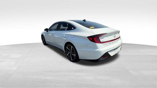 Gray 2021 Hyundai SONATA SEL Plus
