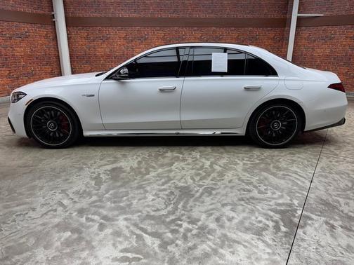 2024 Mercedes-Benz AMG S 63 E 