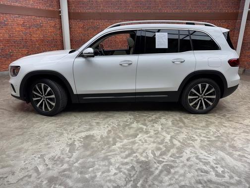 2023 Mercedes-Benz GLB 250 4MATIC