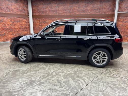 2021 Mercedes-Benz GLB 250