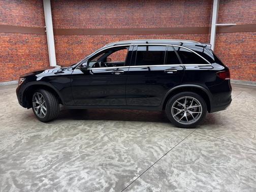 2022 Mercedes-Benz GLC 300 4MATIC