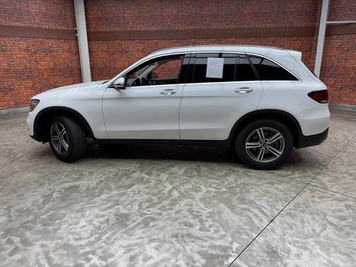 2021 Mercedes-Benz GLC 300 4MATIC