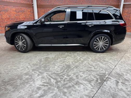 2023 Mercedes-Benz Maybach GLS 600 4MATIC
