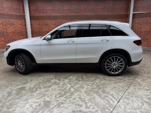 2021 Mercedes-Benz GLC 300 4MATIC