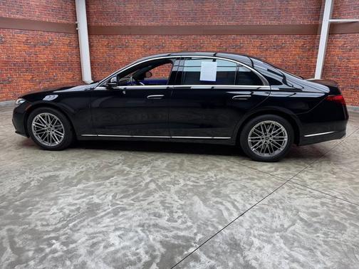 2023 Mercedes-Benz S-Class 