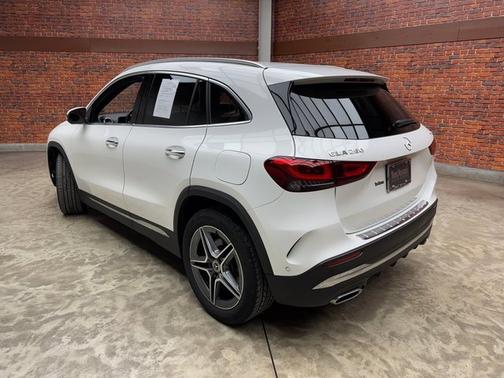 2022 Mercedes-Benz GLA 250 