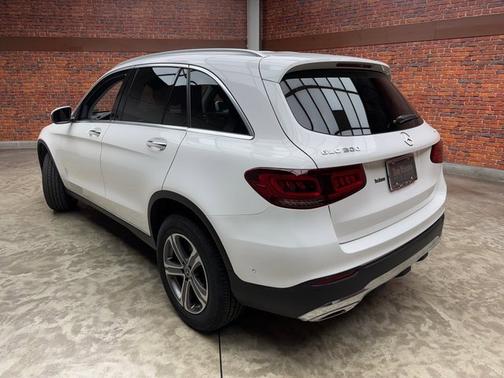 2021 Mercedes-Benz GLC 300 