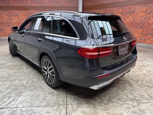 Graphite Grey Metallic 2021 Mercedes-Benz E-Class