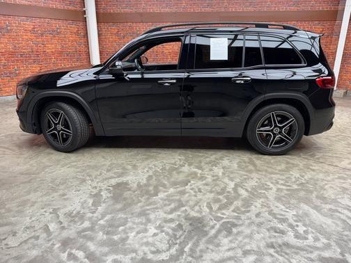 2024 Mercedes-Benz GLB 250 4MATIC