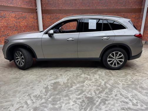 2023 Mercedes-Benz GLC 300 4MATIC