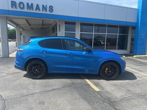 2021 Alfa Romeo Stelvio Ti Sport