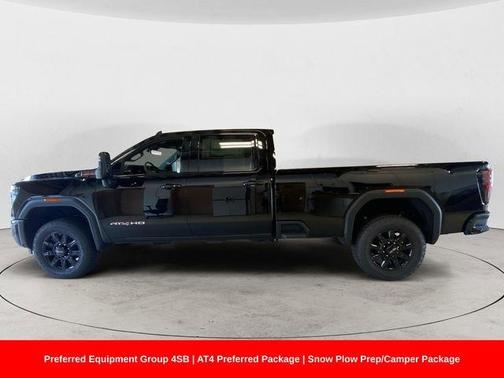 2025 GMC Sierra 3500 AT4