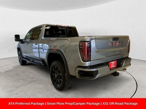 2025 GMC Sierra 2500 AT4