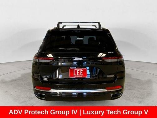 2023 Jeep Grand Cherokee Summit