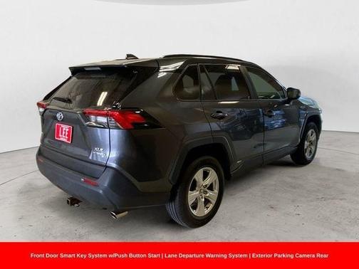 2021 Toyota RAV4 Hybrid XLE