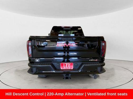 2025 GMC Sierra 2500 AT4