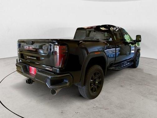 2025 GMC Sierra 2500 AT4