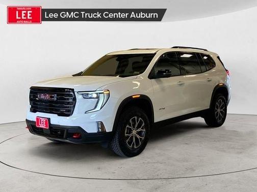 2025 GMC Acadia AT4