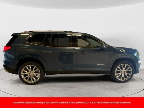 2025 GMC Acadia Denali