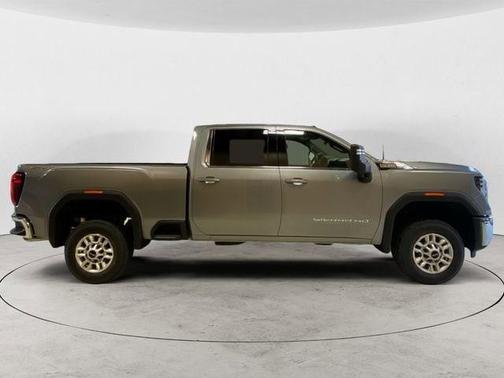 2026 GMC Sierra 2500 SLE