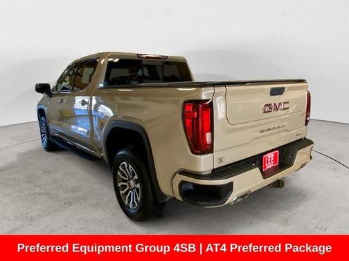 2022 GMC Sierra 1500 AT4