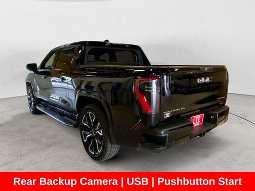 2025 GMC Sierra EV Denali