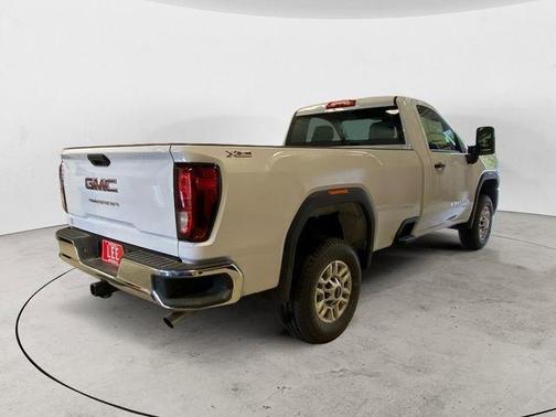 2025 GMC Sierra 2500 Pro