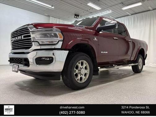 2020 RAM 2500 Laramie Crew Cab 4X4 6'4' Box