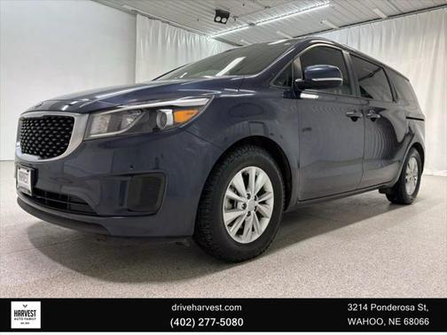 2016 Kia Sedona LX