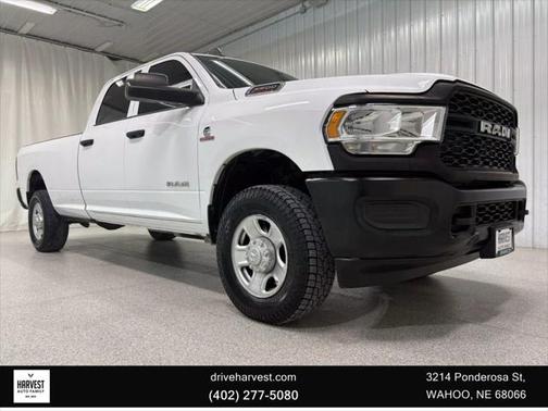 2022 RAM 3500 Tradesman Crew Cab 4x4 8' Box