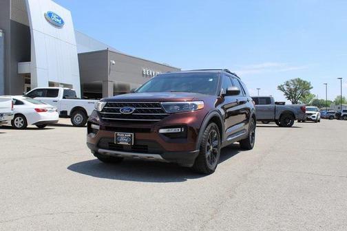 Rich Copper Metallic Tinted Clearcoat 2020 Ford Explorer XLT