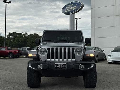 2020 Jeep Gladiator Overland
