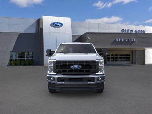 2025 Ford F-350 DRW