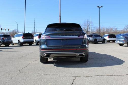 2022 Lincoln Nautilus Black Label