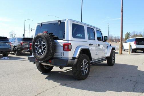 2024 Jeep Wrangler 4-Door Sahara 4x4