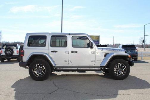 2024 Jeep Wrangler 4-Door Sahara 4x4