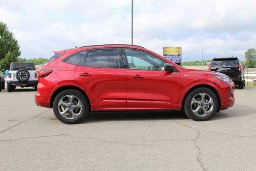 Rapid Red Metallic Tinted Clearcoat 2023 Ford Escape ST-Line