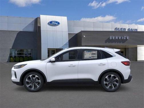 2025 Ford Escape Platinum