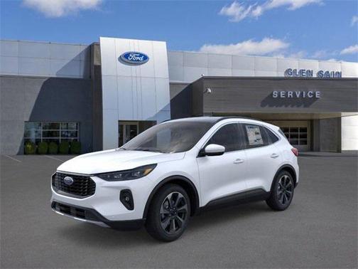 2025 Ford Escape Platinum