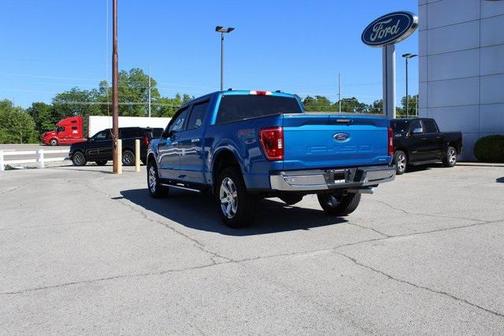 Velocity Blue Metallic 2021 Ford F-150 XLT