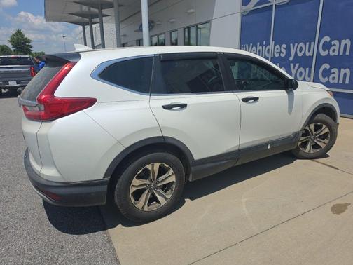 White Diamond Pearl 2017 Honda CR-V LX