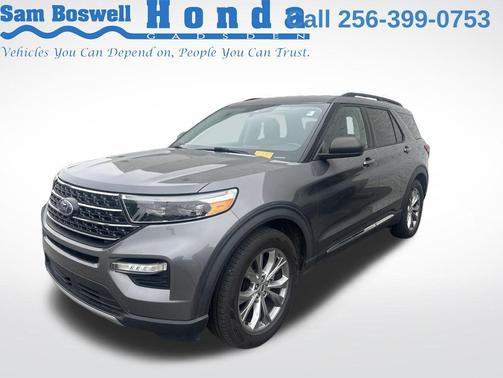 Carbonized Gray Metallic 2021 Ford Explorer XLT