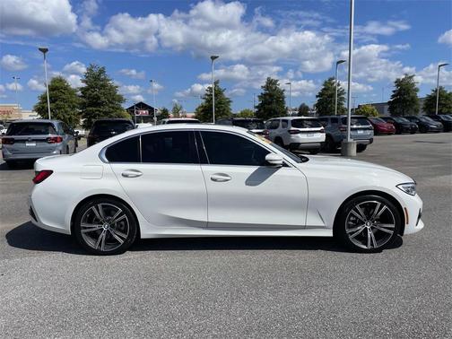 2021 BMW 330 330i