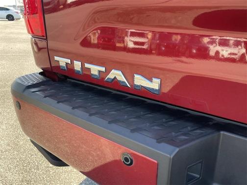 2018 Nissan Titan PRO-4X