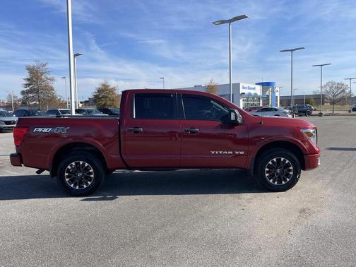 2018 Nissan Titan PRO-4X
