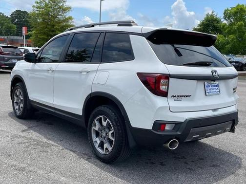 2023 Honda Passport AWD TrailSport
