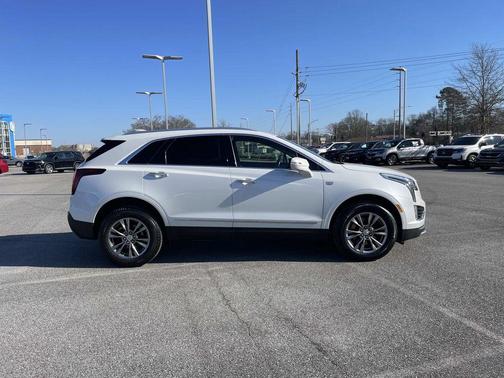 2021 Cadillac XT5 Premium Luxury