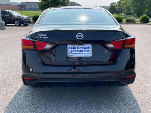 2022 Nissan Altima S FWD